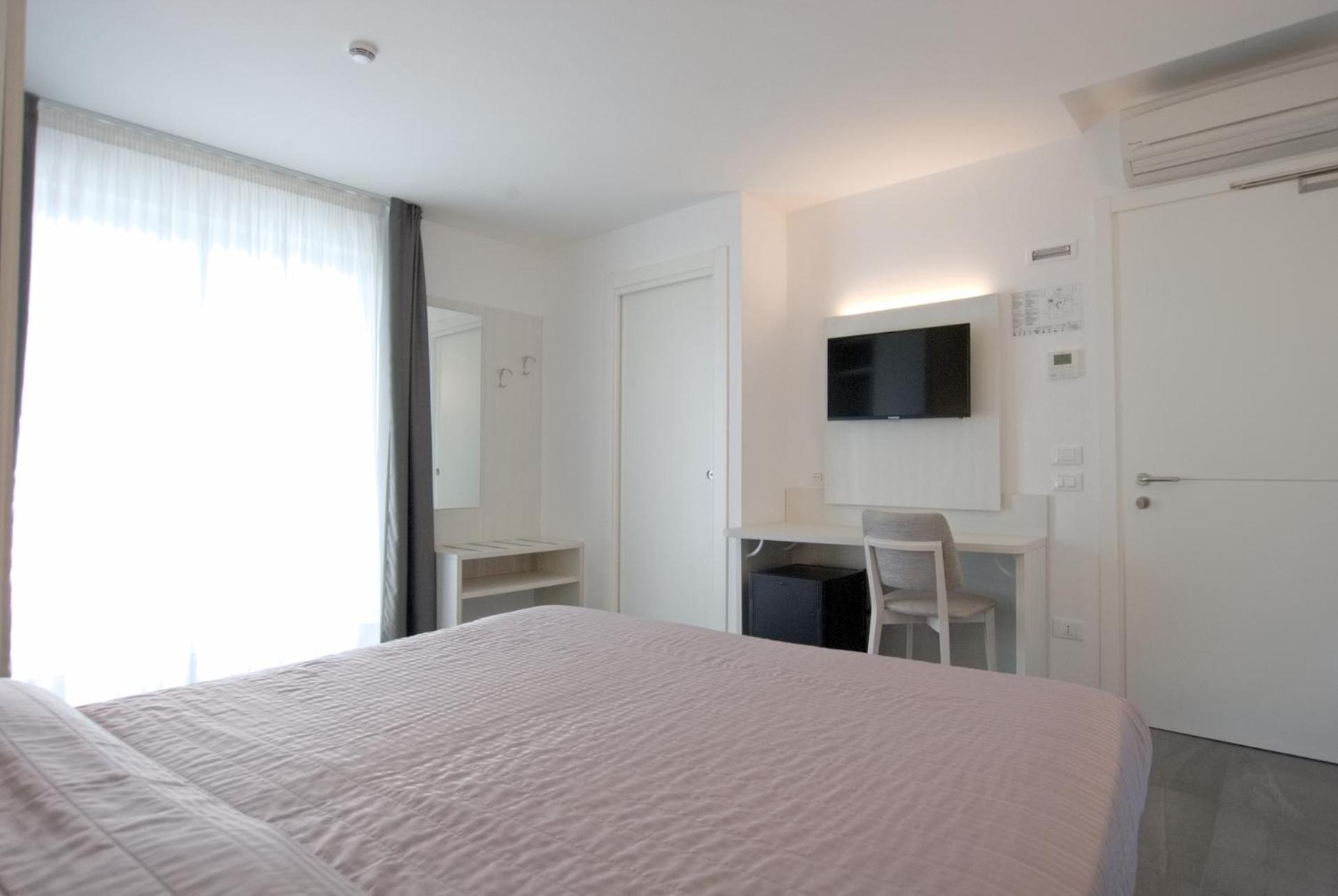 Hotel Paris Lignano Sabbiadoro Extérieur photo