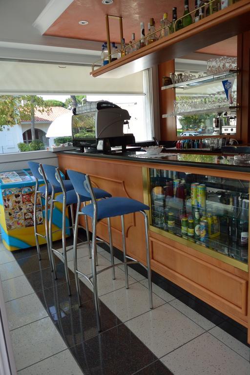 Hotel Paris Lignano Sabbiadoro Extérieur photo